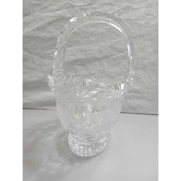 Vintage Hand Cut Medallion‎ Rose Basket By Imperial Crystal - Picture 2 of 10